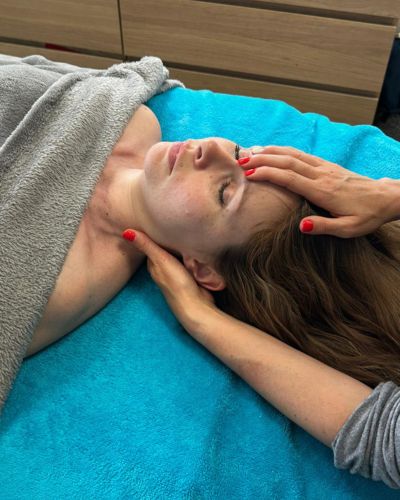 Comment se déroule un soin visage à Tassin
